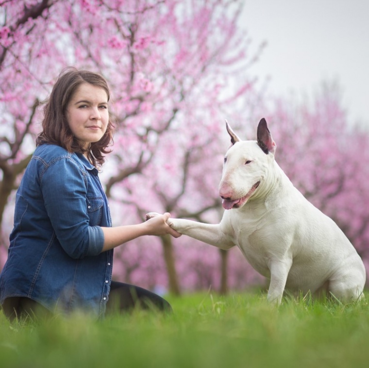 Vetamix ambasadoři: 🐕 Caesar & 👧 Monika